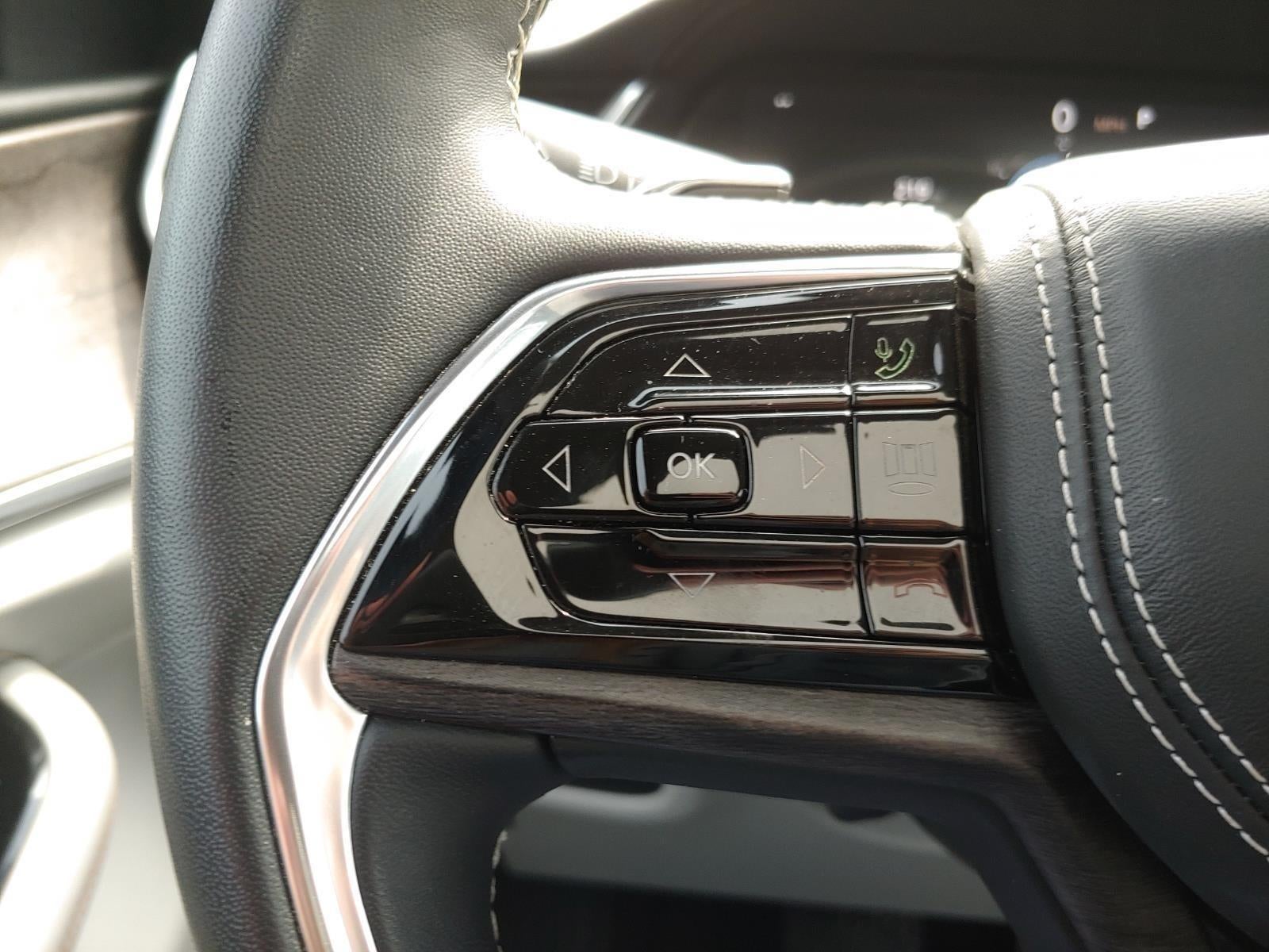 2022 Jeep Grand Cherokee Overland