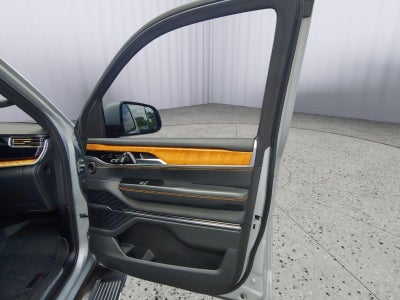 2022 Jeep Grand Wagoneer Series III