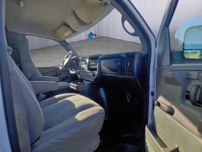 2008 GMC Savana Cutaway 3500 C6Y SRW