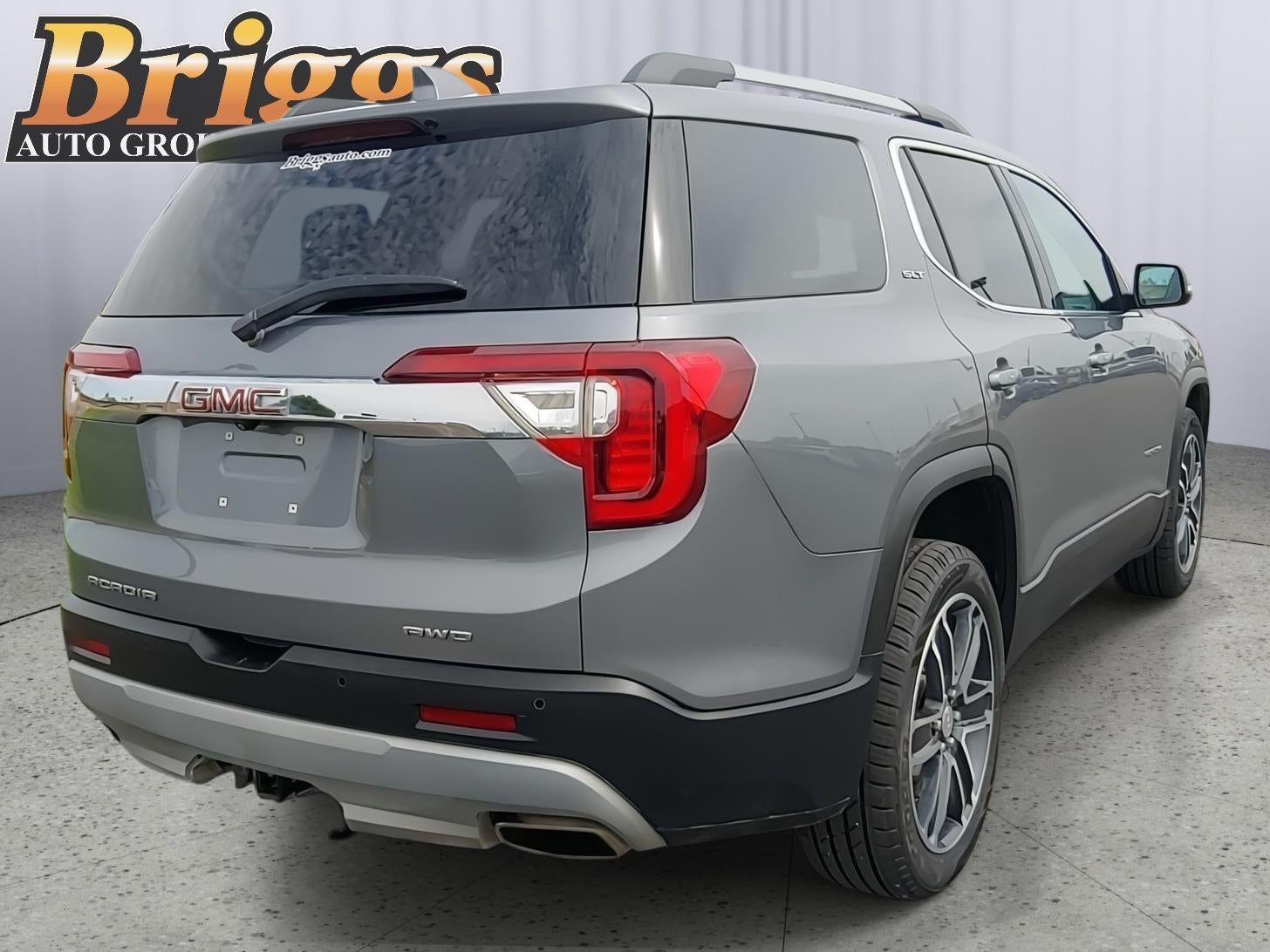 2021 GMC Acadia SLT