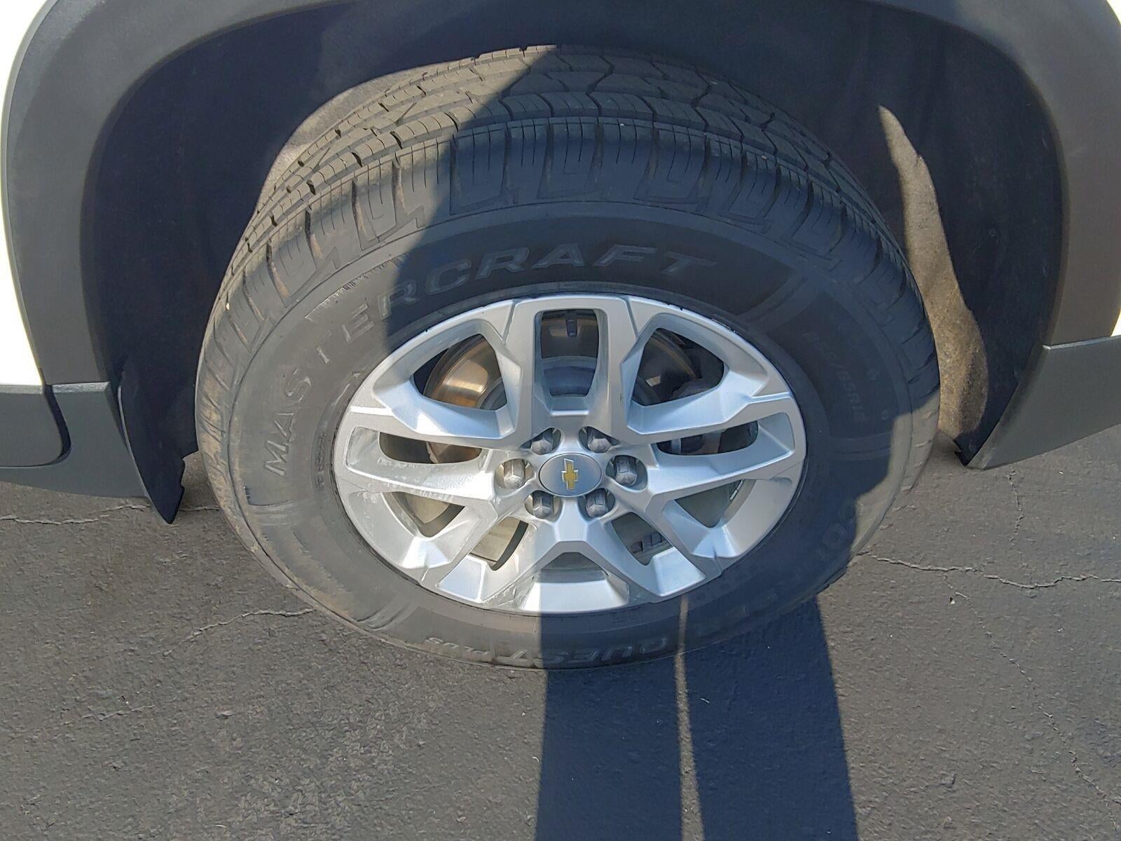 2020 Chevrolet Traverse LT Cloth