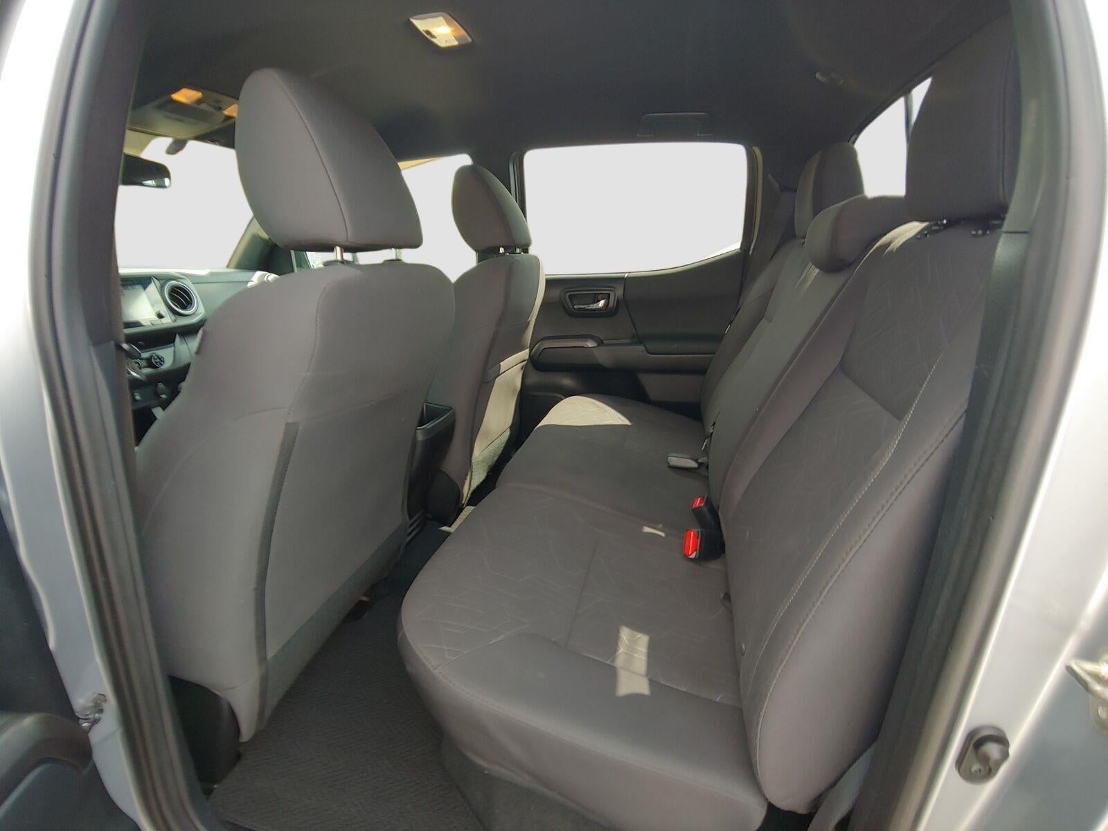 2016 Toyota Tacoma SR