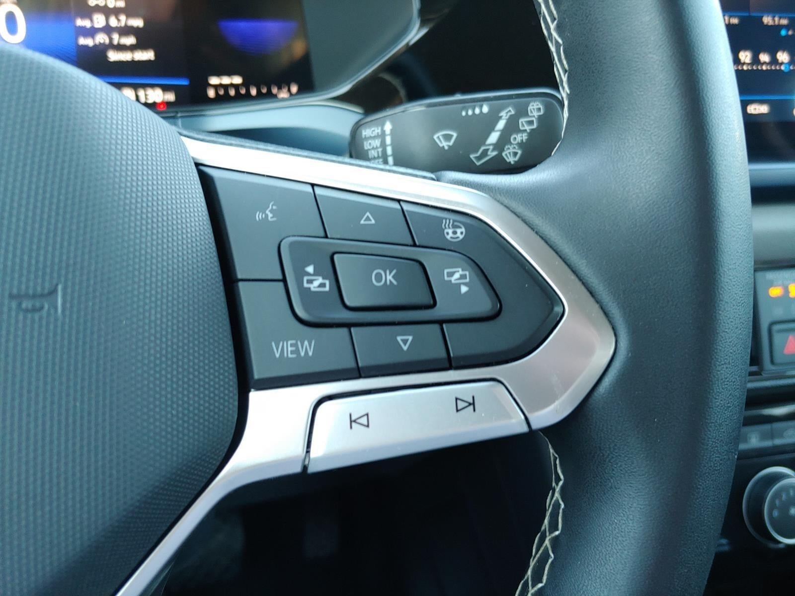 2023 Volkswagen Taos SE