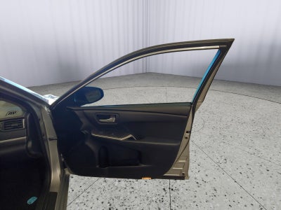 2016 Toyota Camry XLE