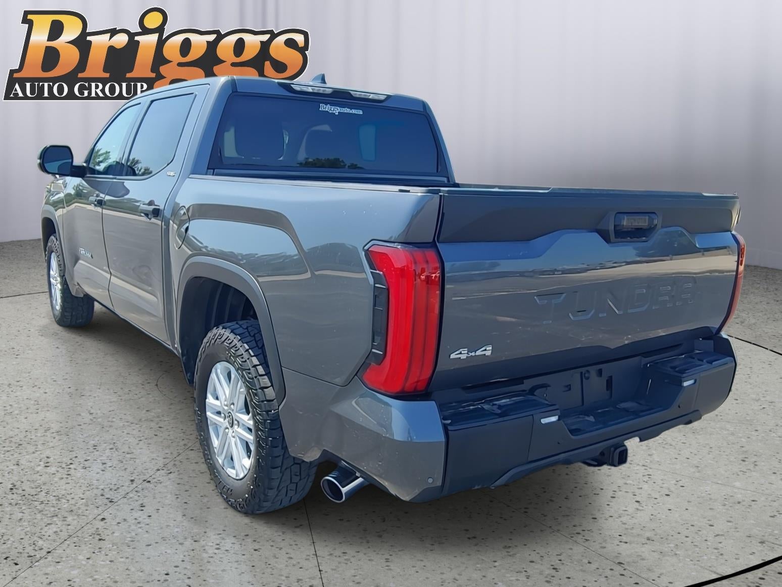 2023 Toyota Tundra 4WD SR5