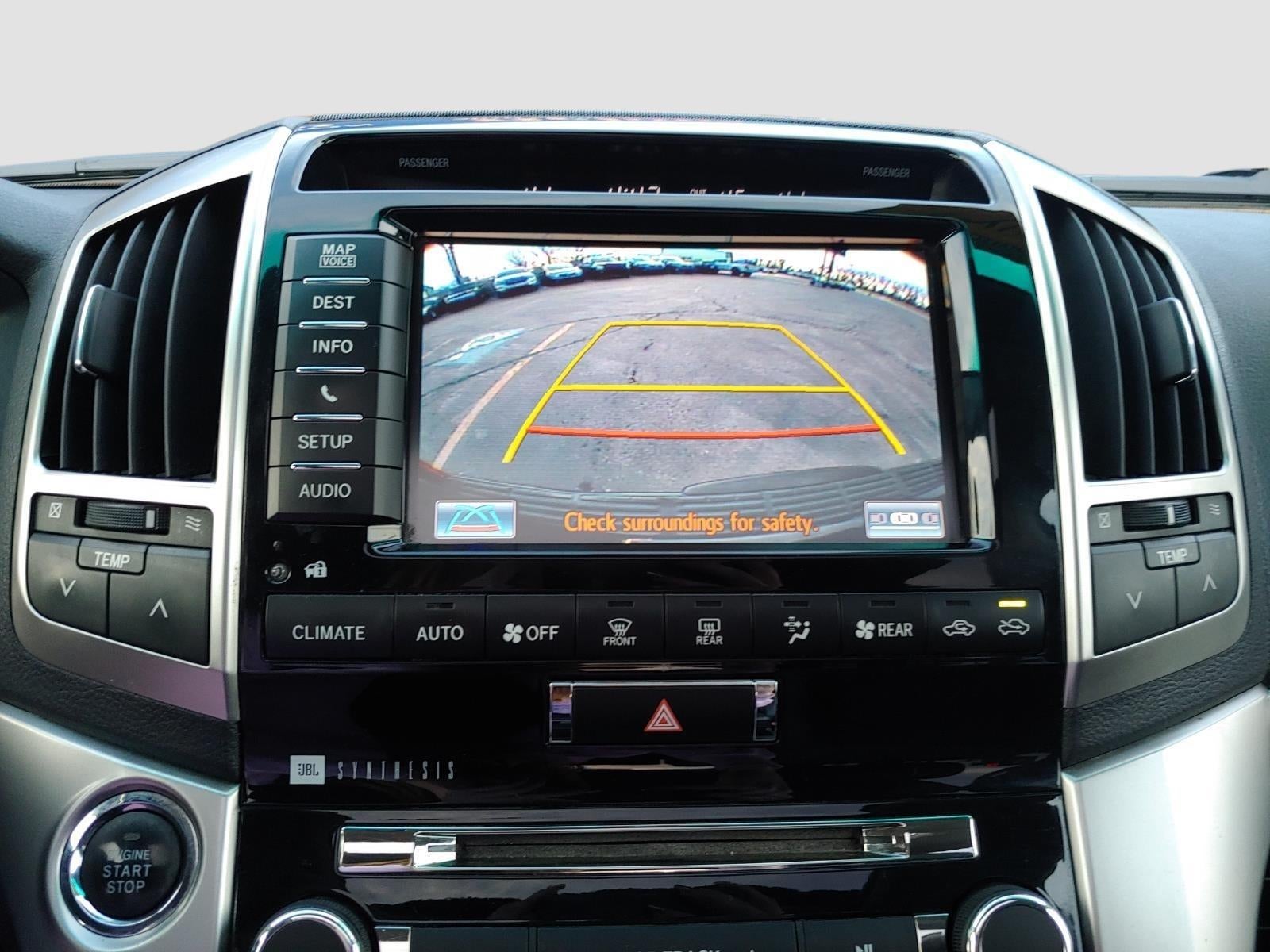 2013 Toyota Land Cruiser Base