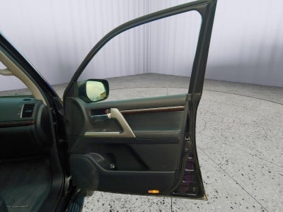 2013 Toyota Land Cruiser Base