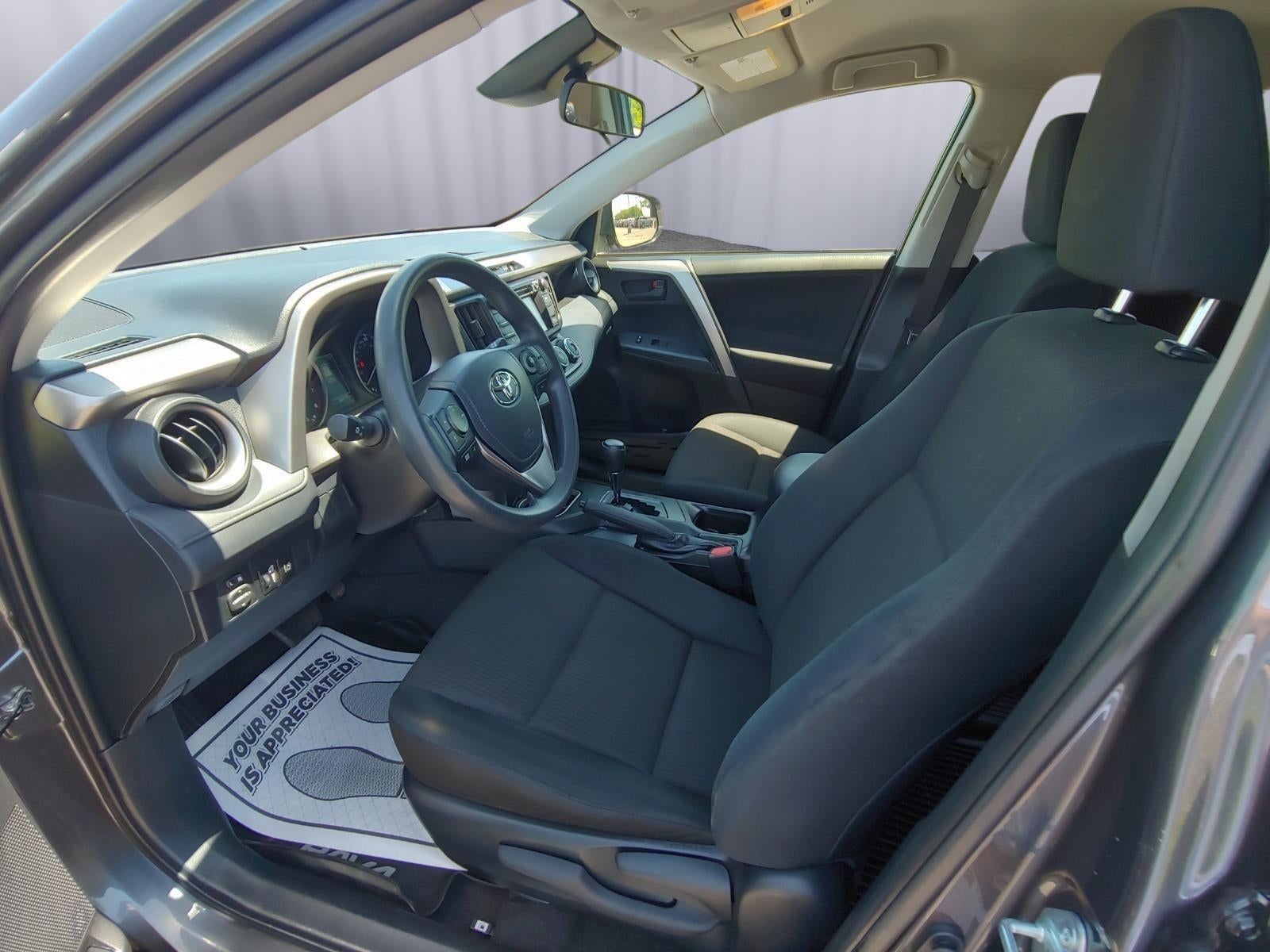2017 Toyota RAV4 LE