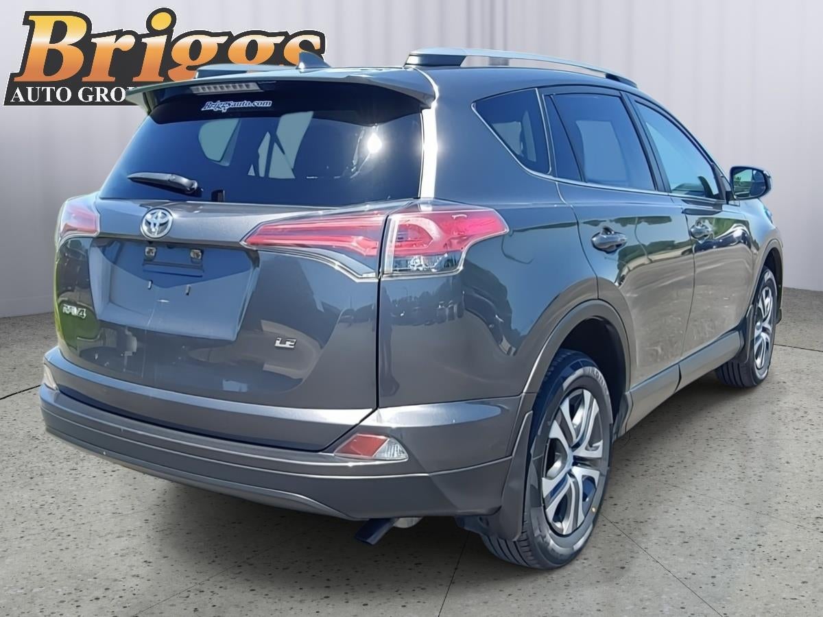 2017 Toyota RAV4 LE