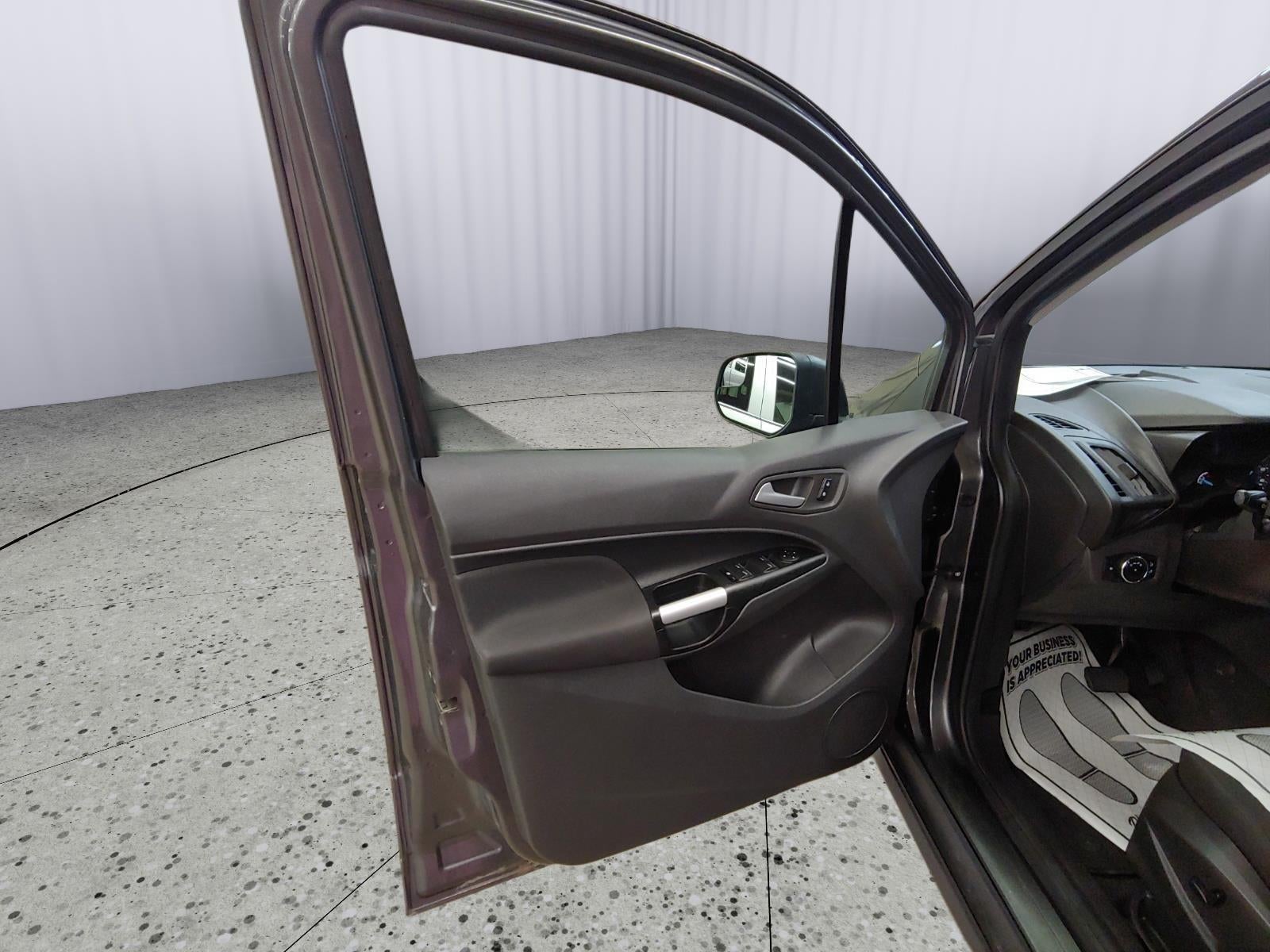 2017 Ford Transit Connect Wagon XLT