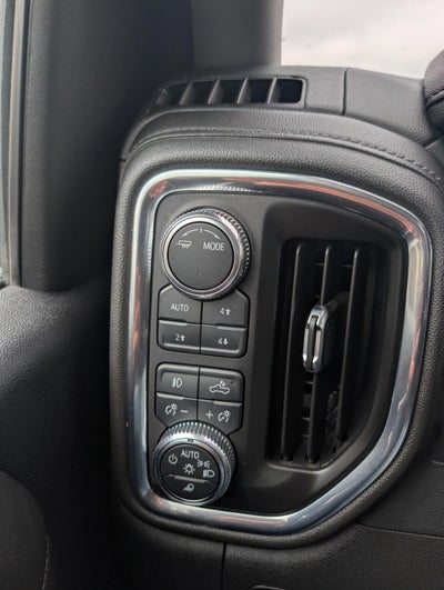 2023 GMC Sierra 2500HD 4WD Crew Cab Standard Bed Denali