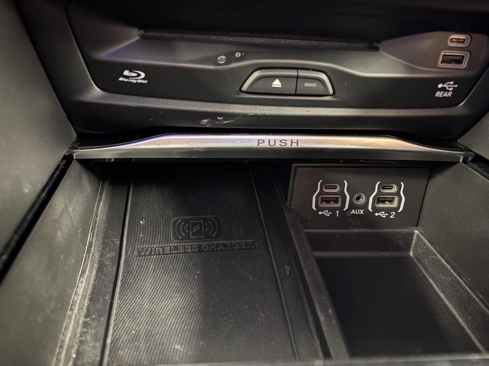 2024 Chrysler Pacifica Pinnacle