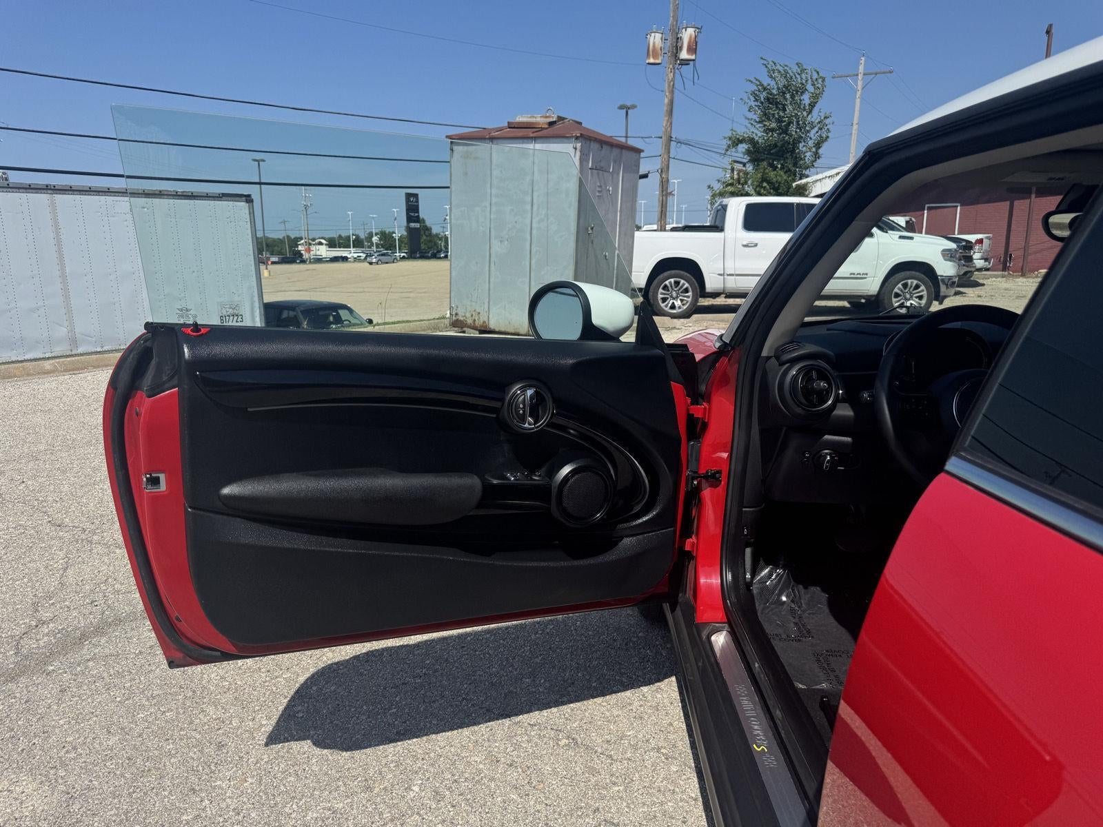 2022 MINI Hardtop 2 Door Cooper