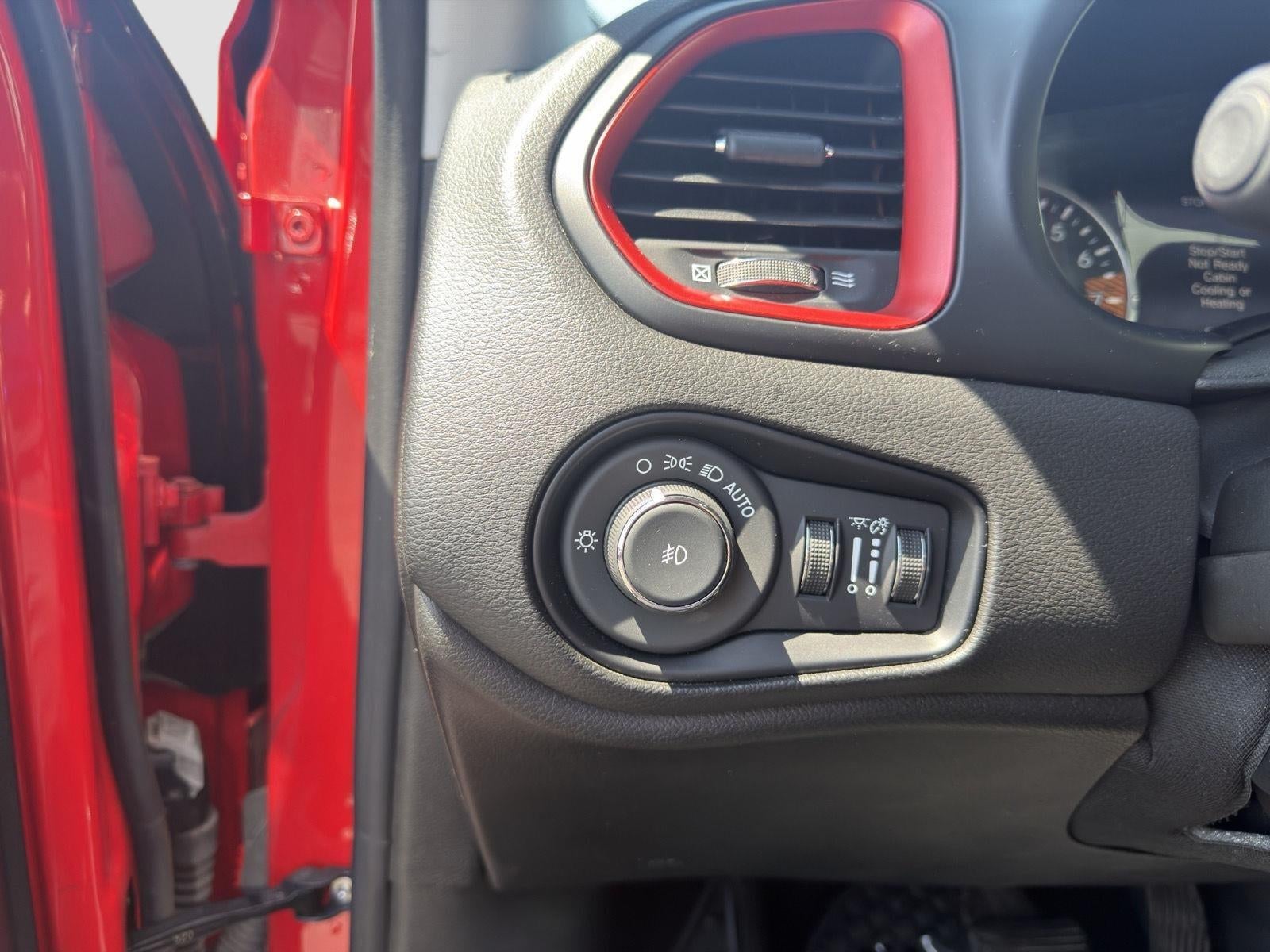 2023 Jeep Renegade Trailhawk