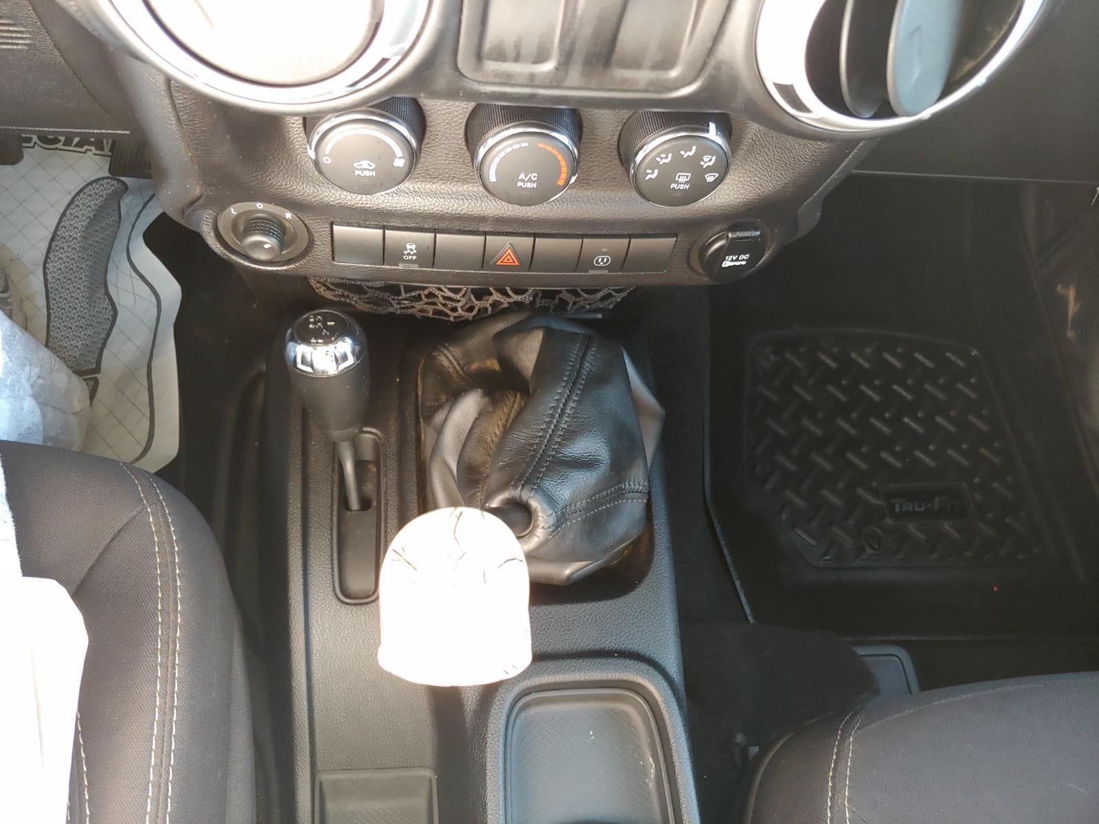 2013 Jeep Wrangler Sahara