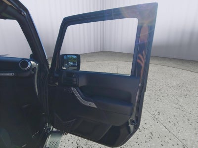 2013 Jeep Wrangler Sahara