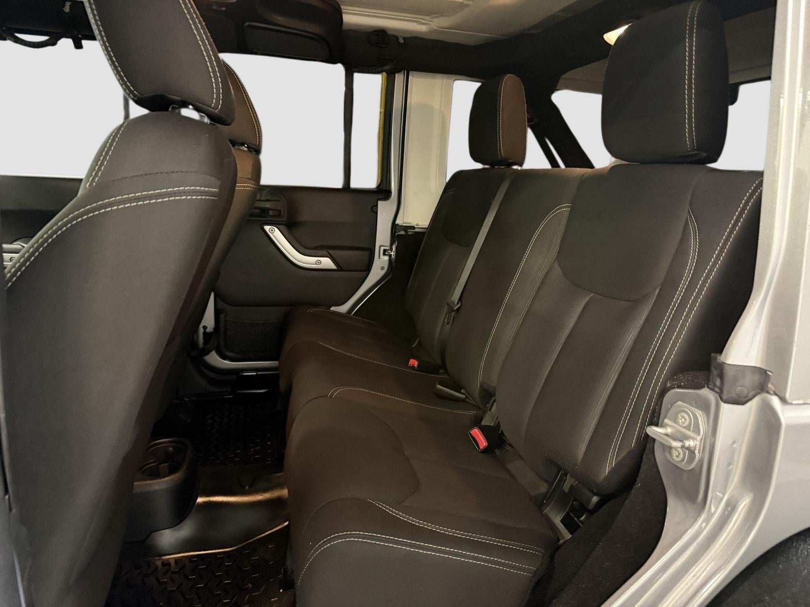 2015 Jeep Wrangler Unlimited Sahara