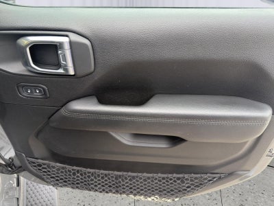 2020 Jeep Wrangler Unlimited Sahara Altitude 4x4