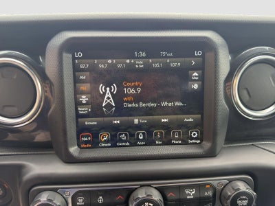 2020 Jeep Wrangler Unlimited Sahara Altitude 4x4