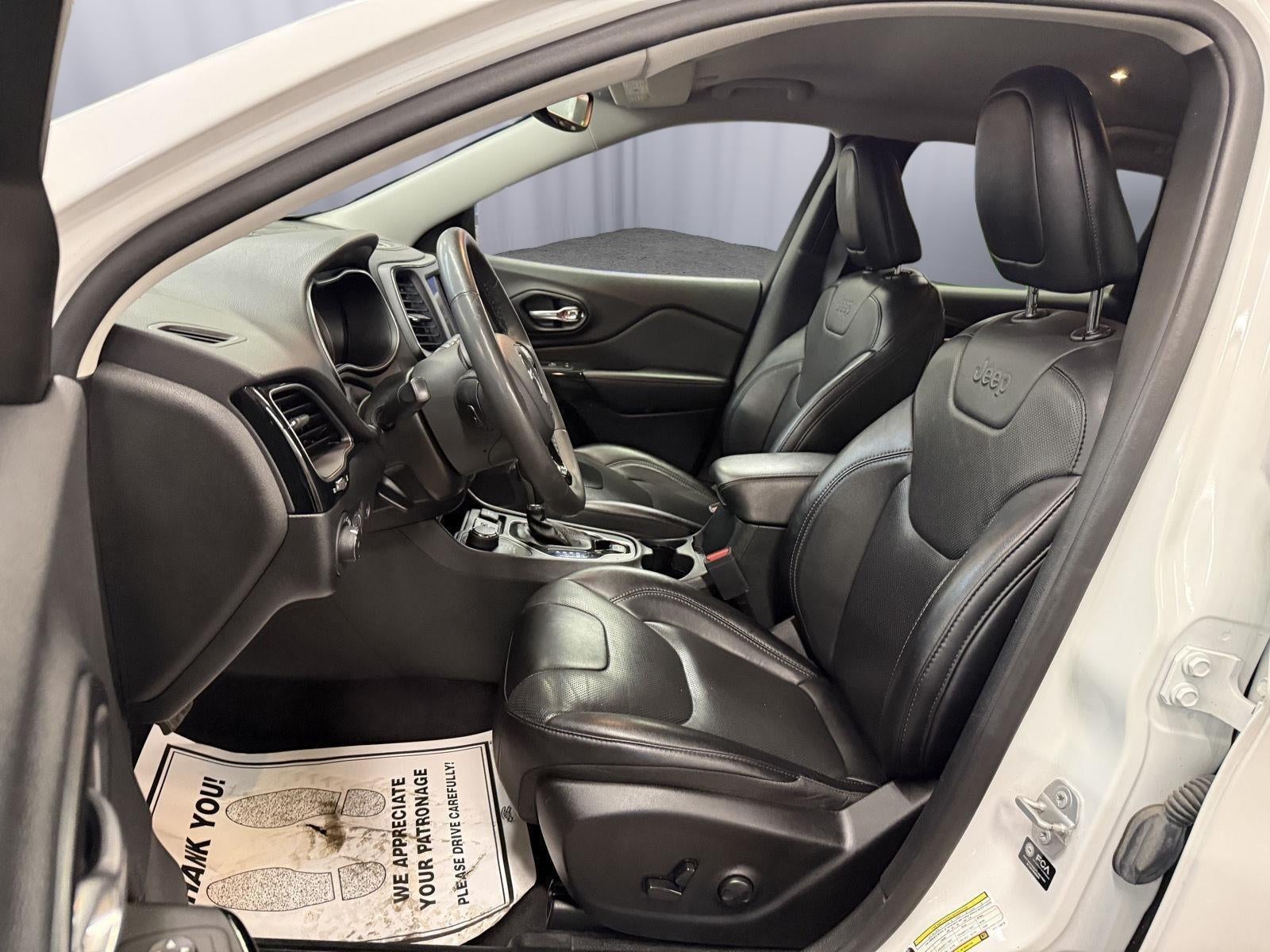 2023 Jeep Cherokee Altitude Lux