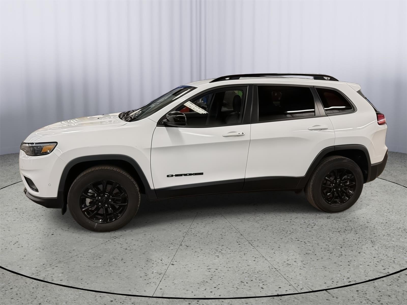 2023 Jeep Cherokee Altitude Lux