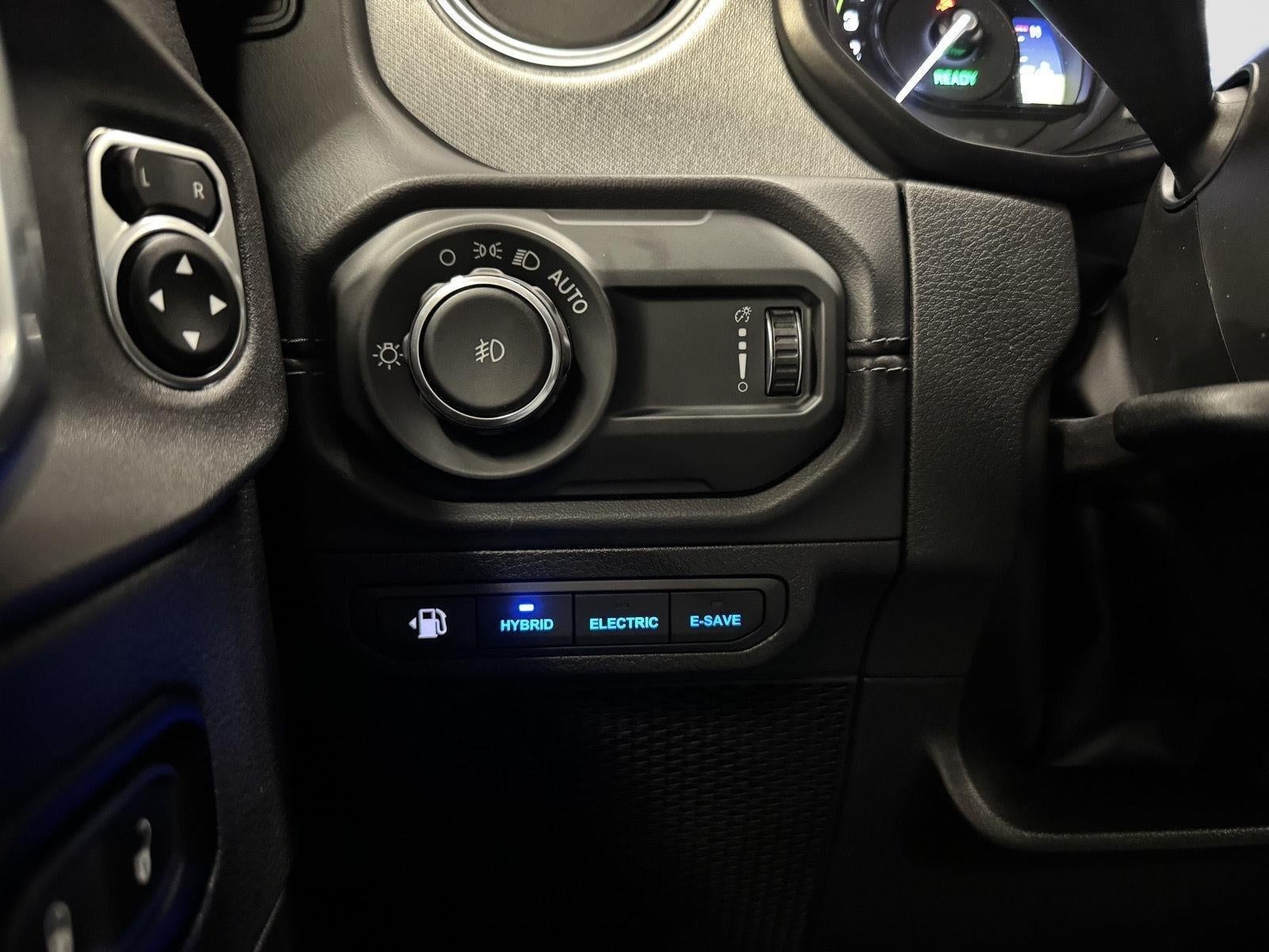 2025 Jeep Wrangler 4xe Sahara 4xe