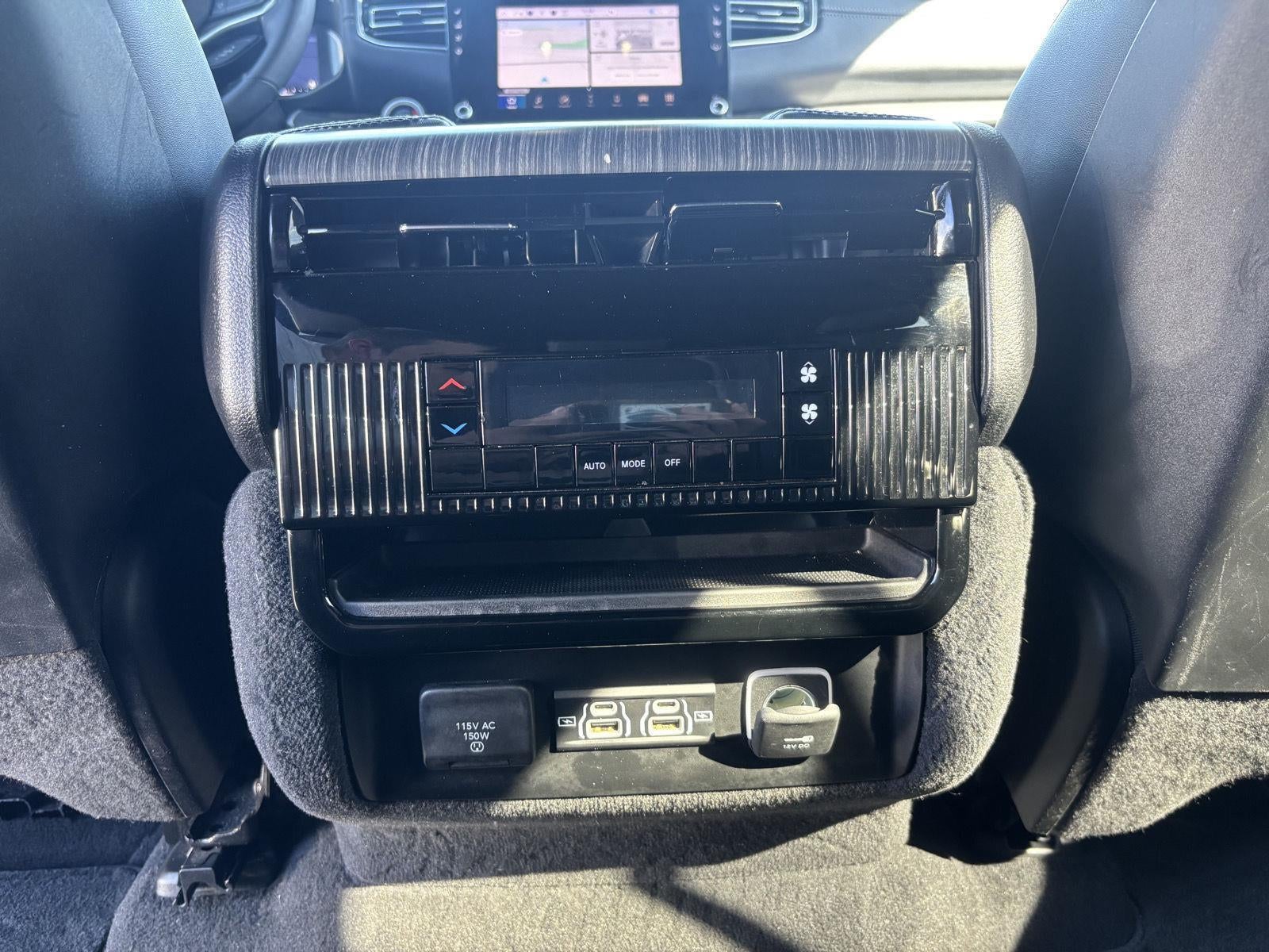 2023 Jeep Wagoneer L Series II