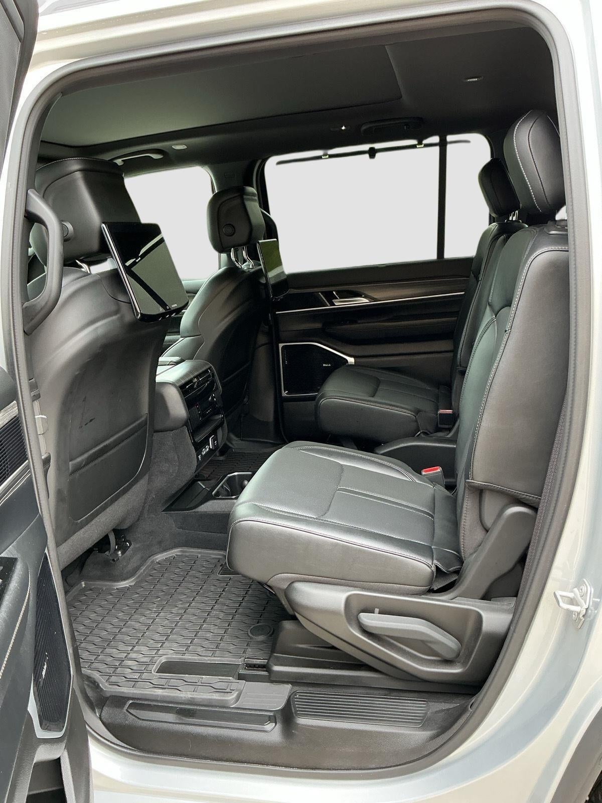 2024 Jeep Wagoneer Series III 4x4