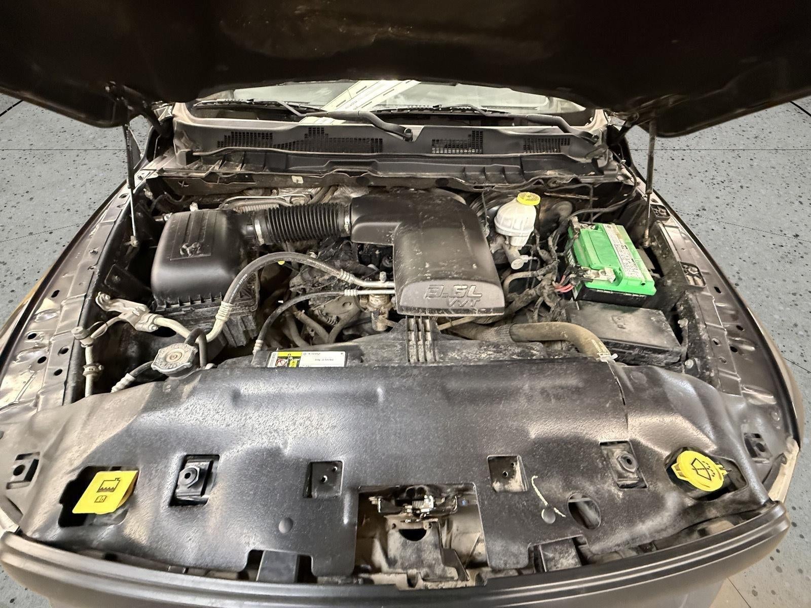 2019 RAM 1500 Classic Tradesman Crew Cab 4x4 5'7' Box