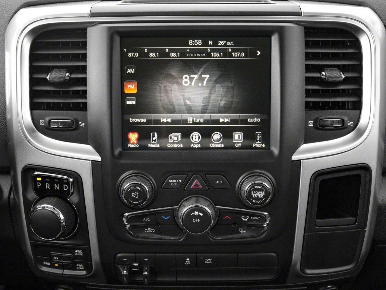 2017 RAM 1500 Big Horn Crew Cab 4x4 5'7' Box
