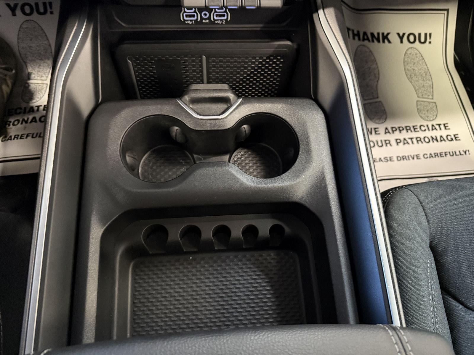 2025 RAM 1500 Big Horn Crew Cab 4x4 5'7' Box