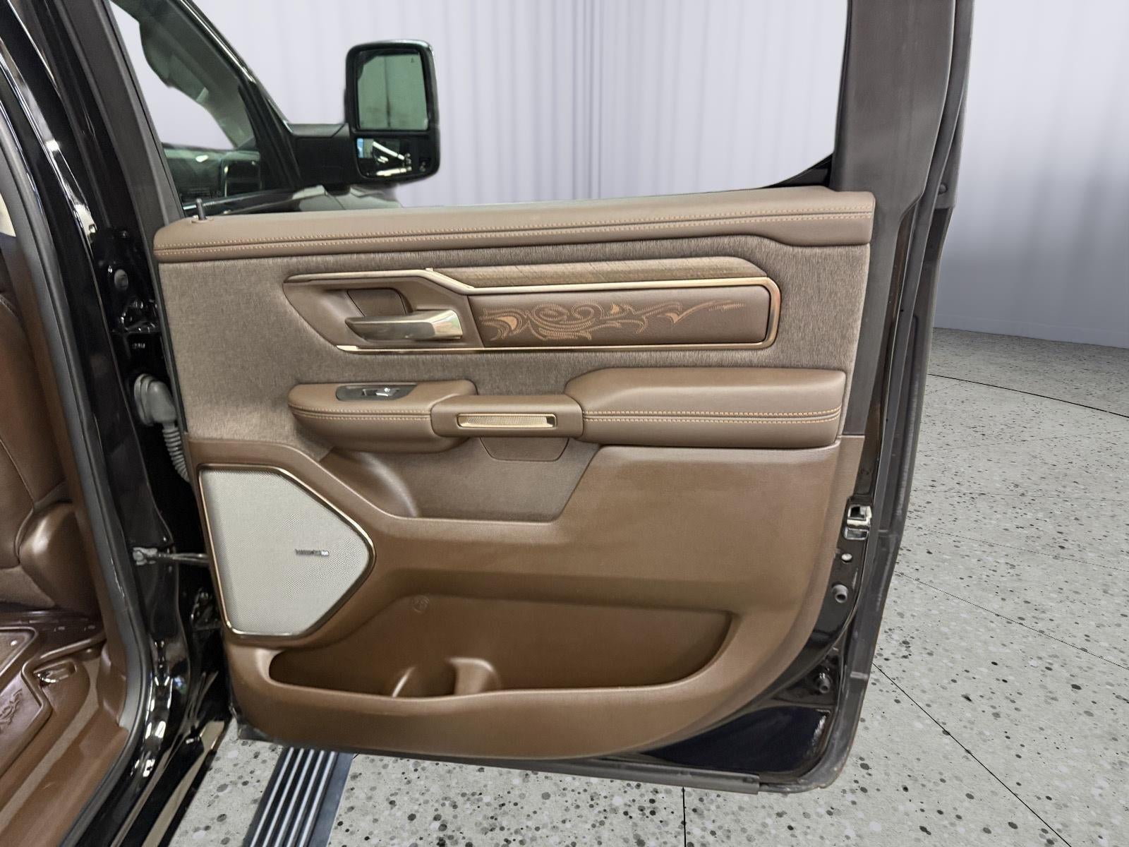 2025 RAM 1500 Limited Longhorn Crew Cab 4x4 5'7' Box