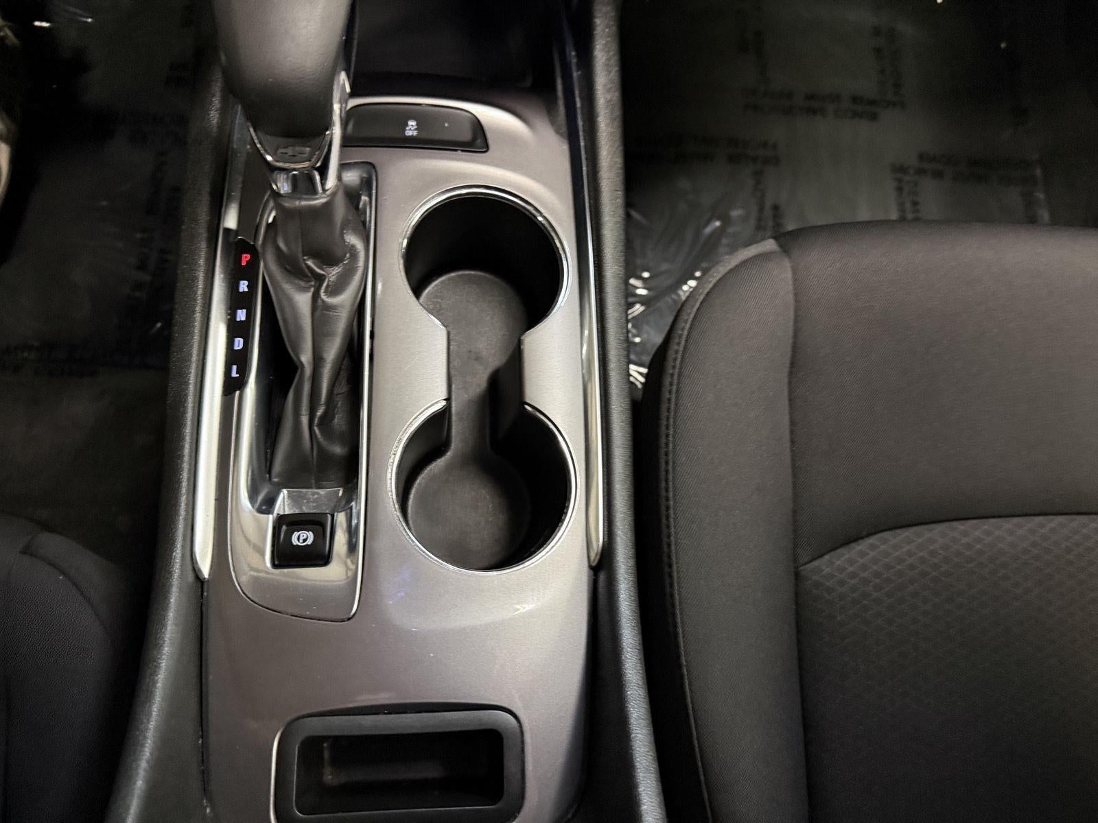 2022 Chevrolet Malibu FWD LT