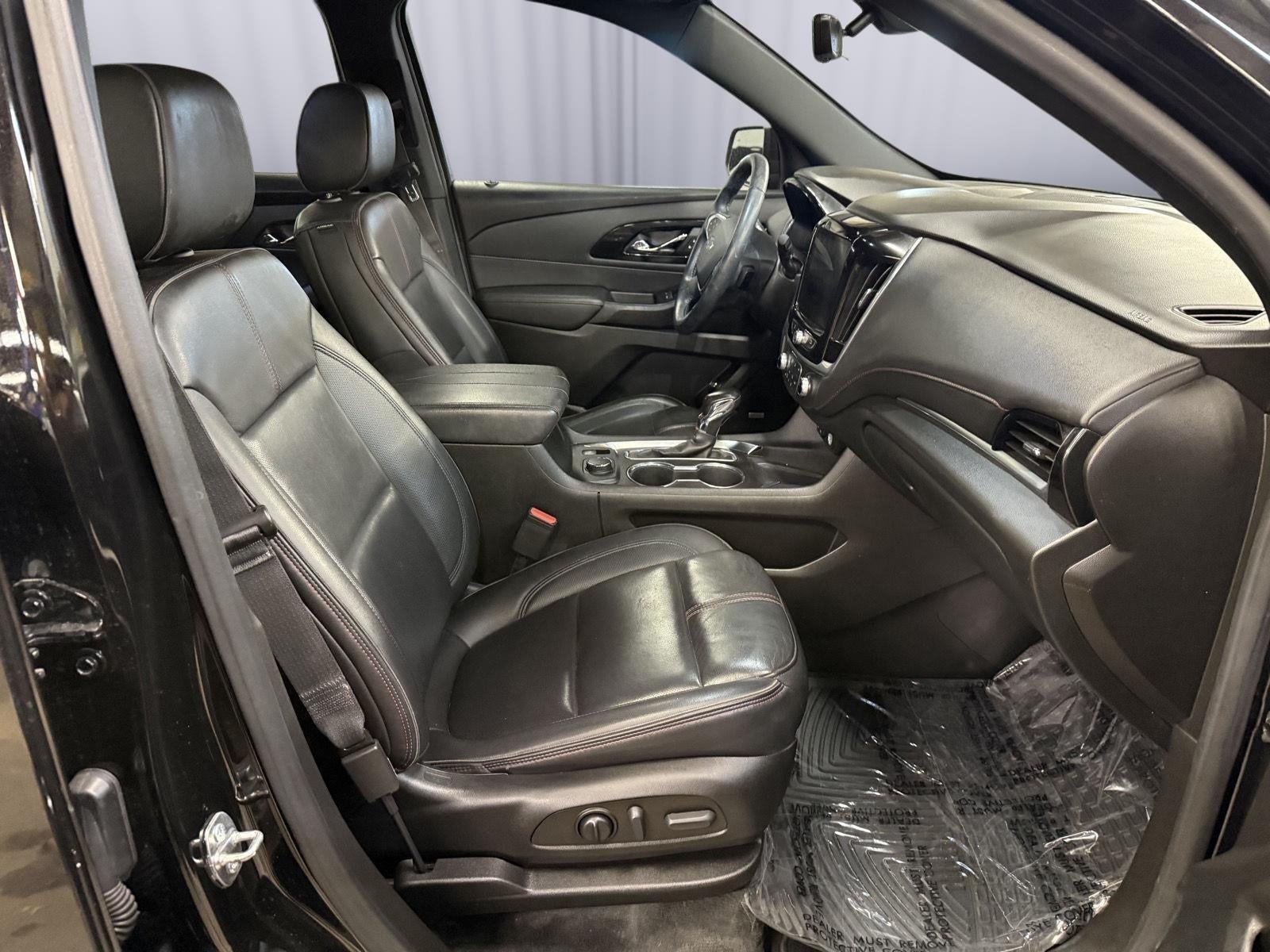 2022 Chevrolet Traverse FWD RS