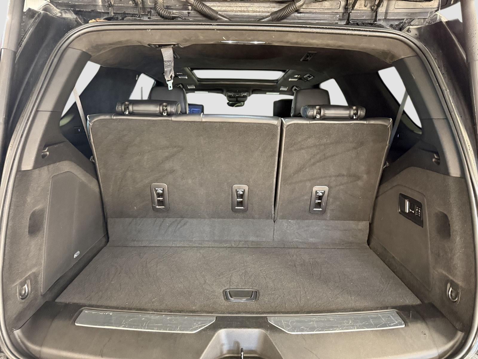 2022 Cadillac Escalade 4WD Sport Platinum