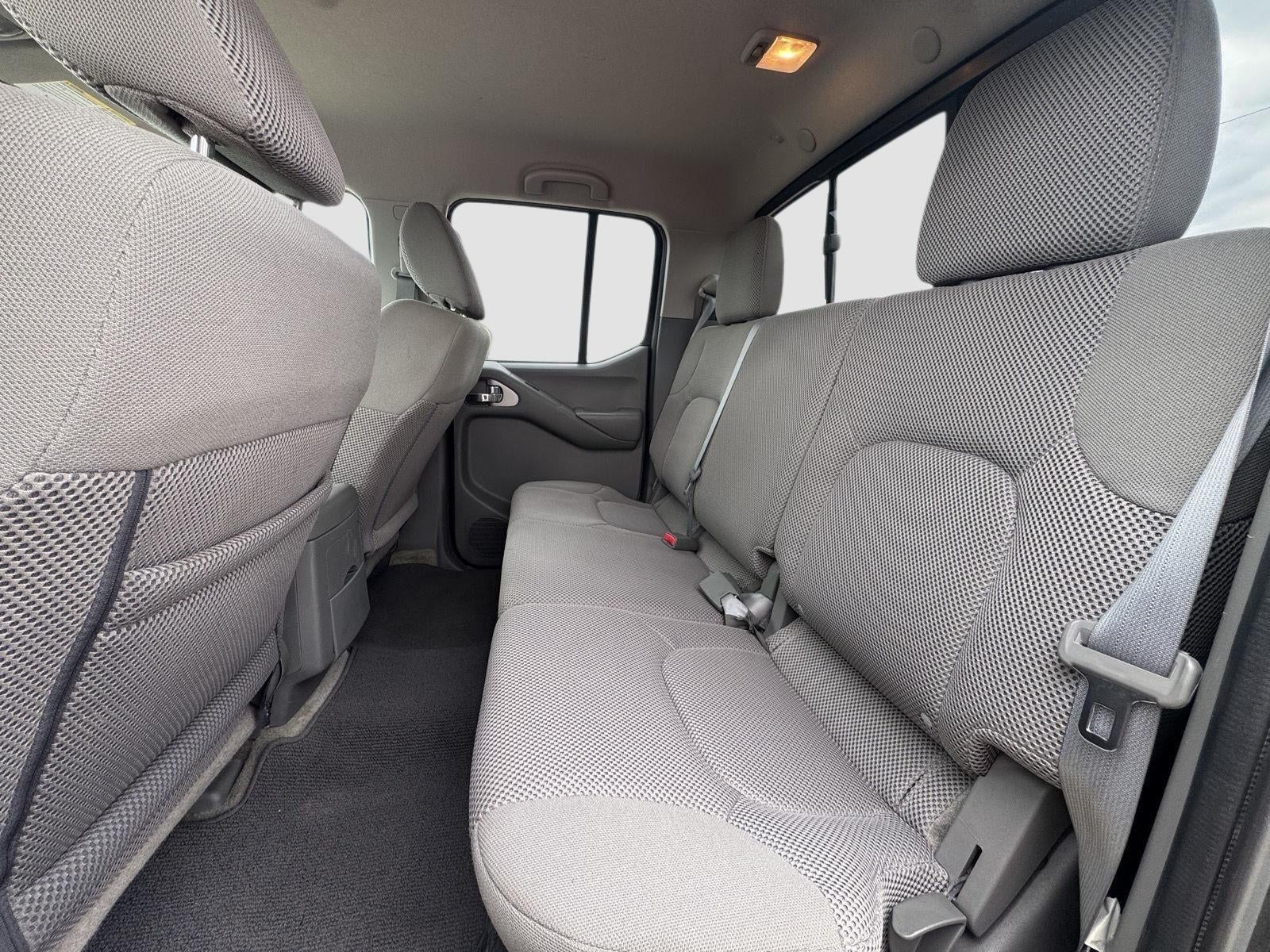 2015 Nissan Frontier SV