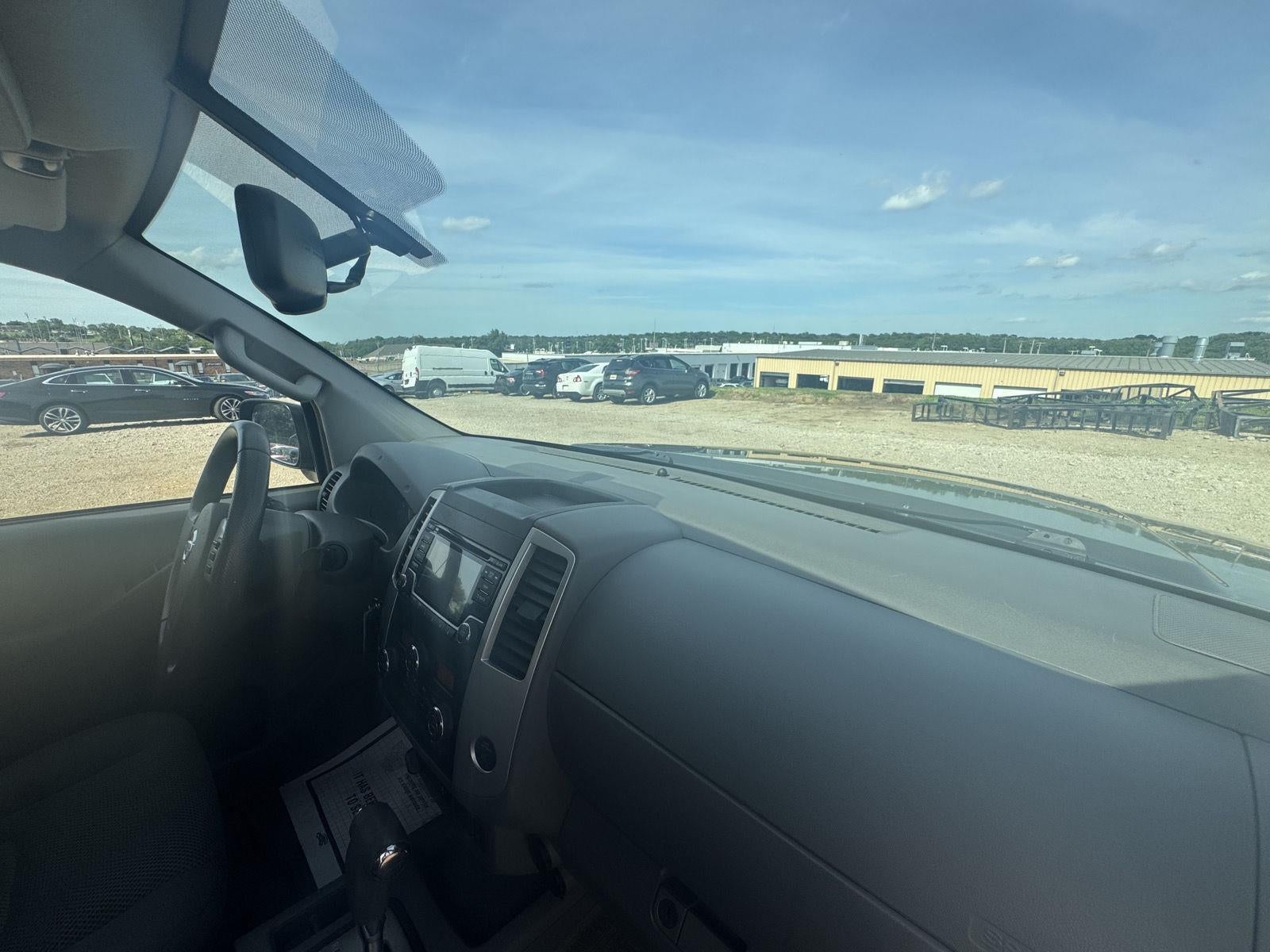 2015 Nissan Frontier SV