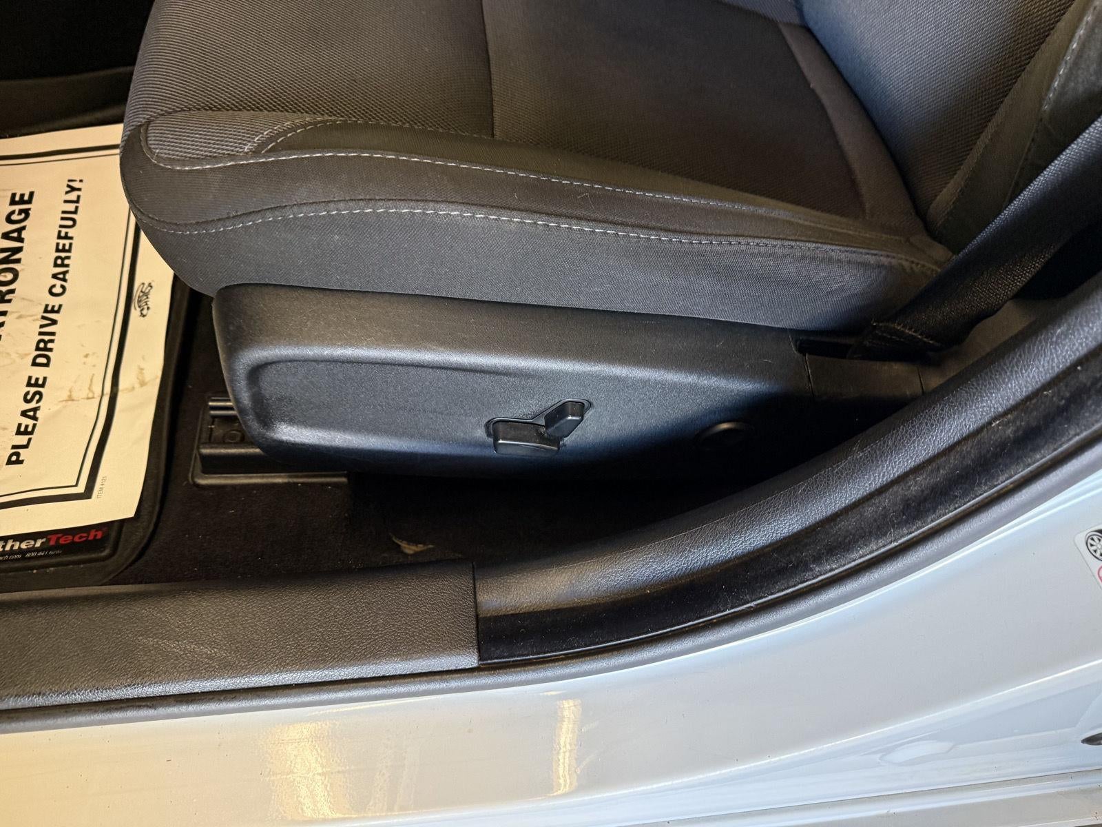 2020 Dodge Charger SXT RWD