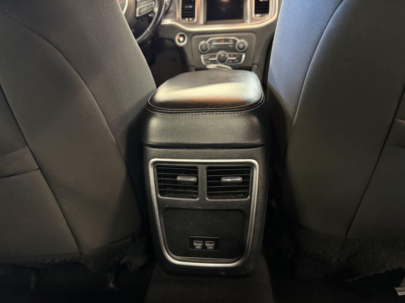 2020 Dodge Charger SXT RWD