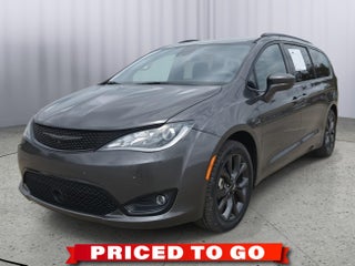 2018 Chrysler Pacifica Touring L Plus