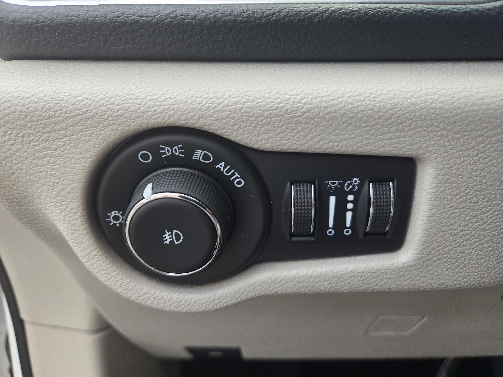 2021 Chrysler Pacifica Limited AWD
