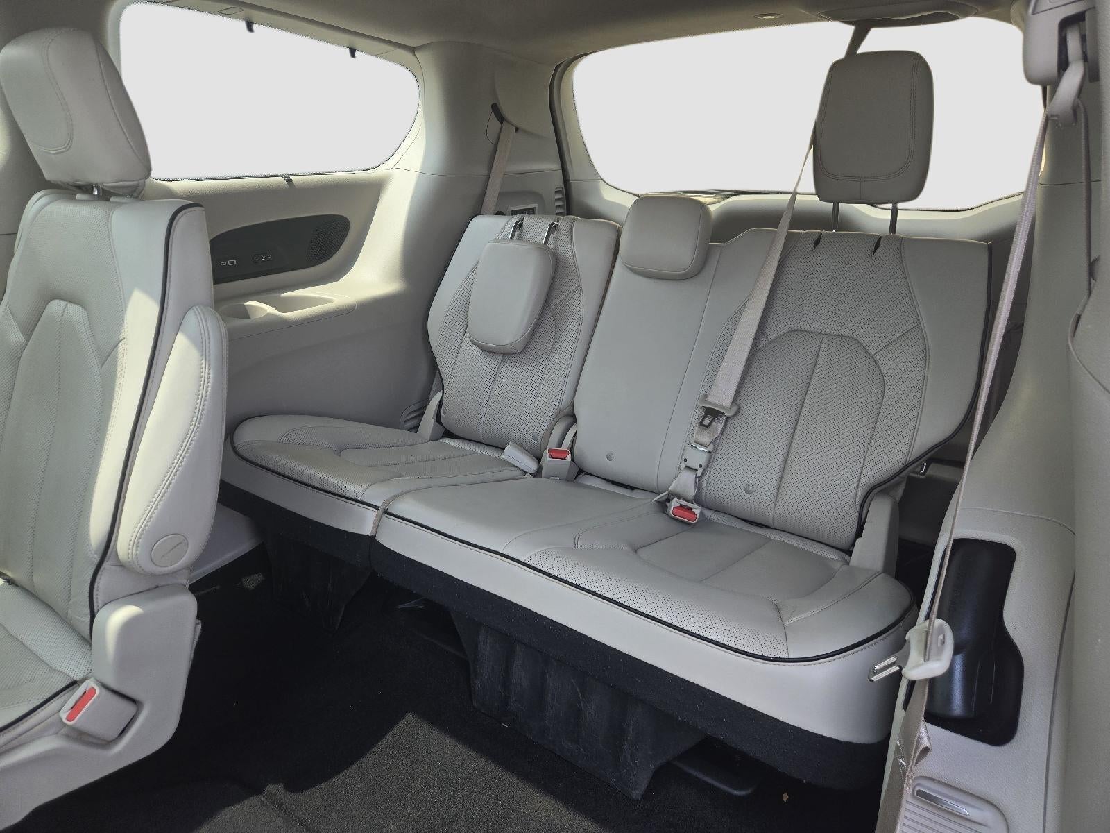 2021 Chrysler Pacifica Limited AWD
