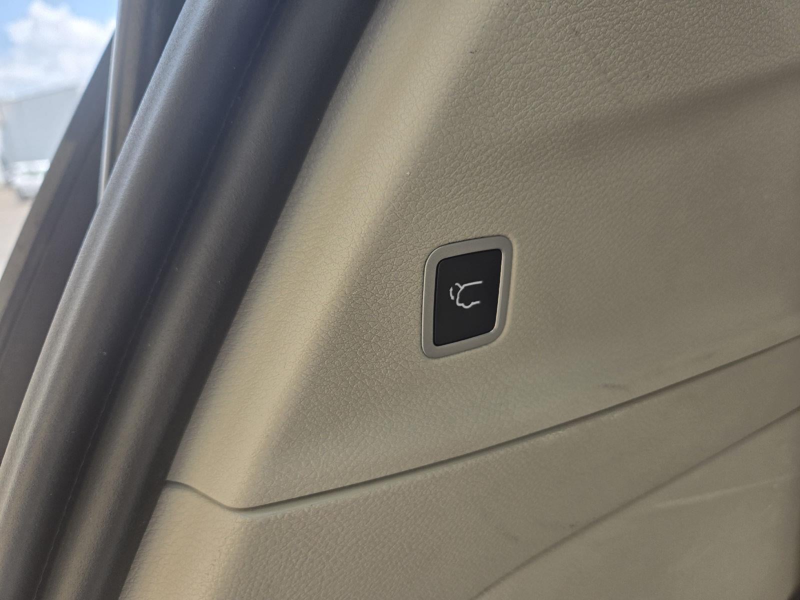 2021 Chrysler Pacifica Limited AWD