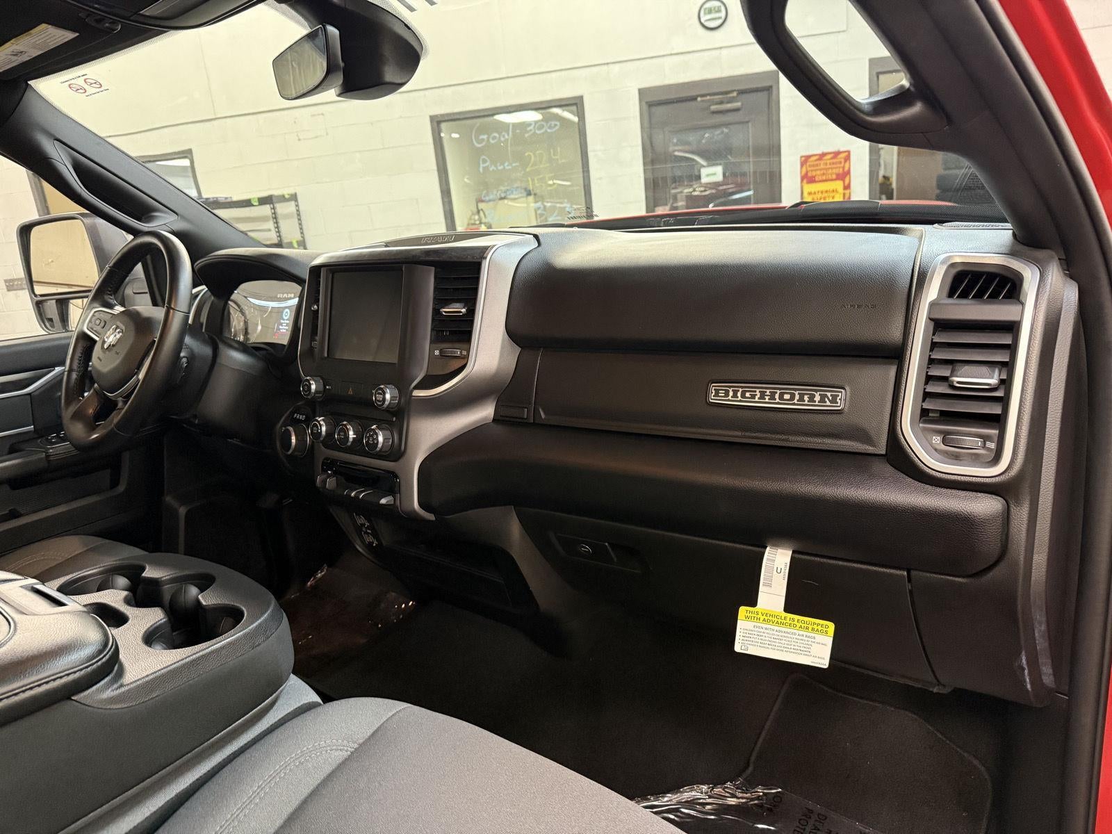 2024 RAM 2500 Big Horn Crew Cab 4x4 6'4' Box