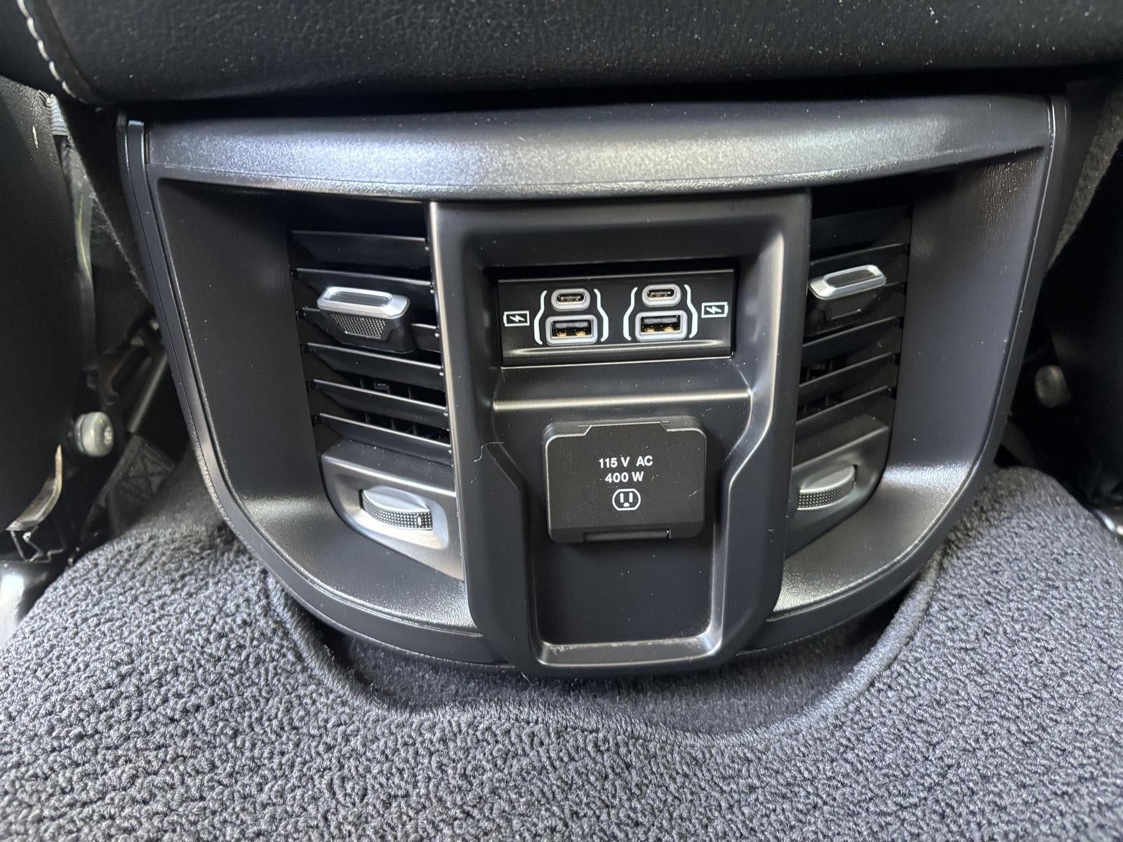 2024 RAM 2500 Laramie Crew Cab 4x4 6'4' Box