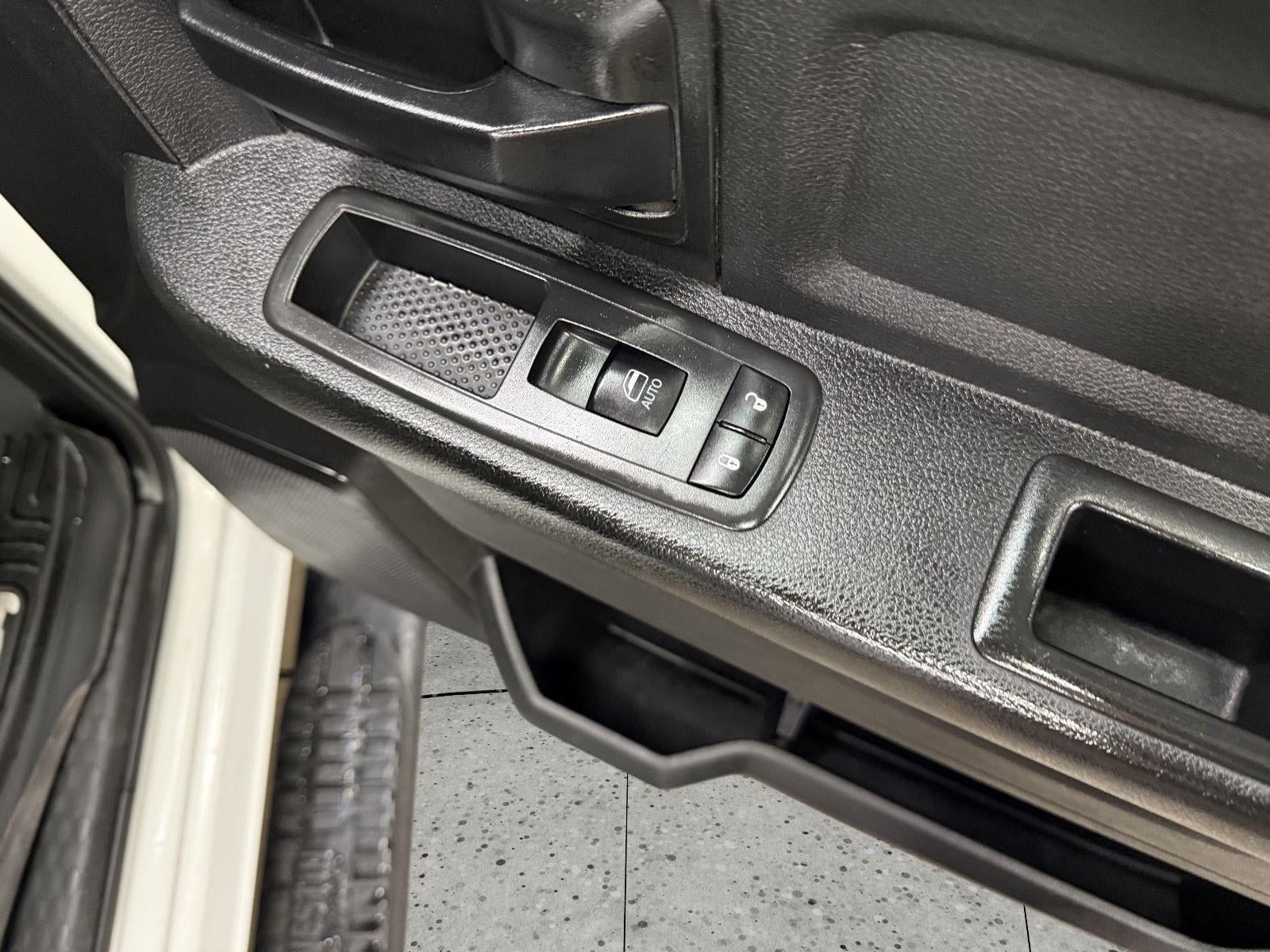 2021 RAM 2500 Tradesman Crew Cab 4x4 8' Box