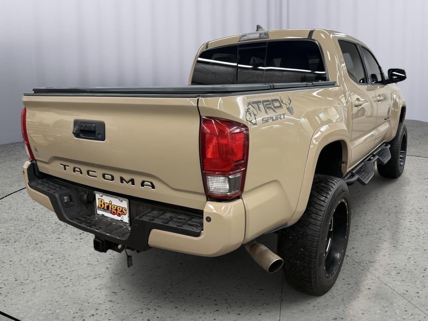 2017 Toyota Tacoma TRD Sport