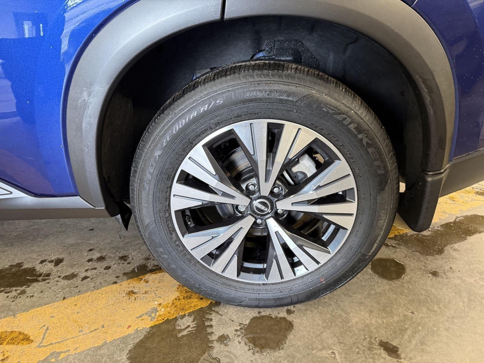 2023 Nissan Rogue SV FWD