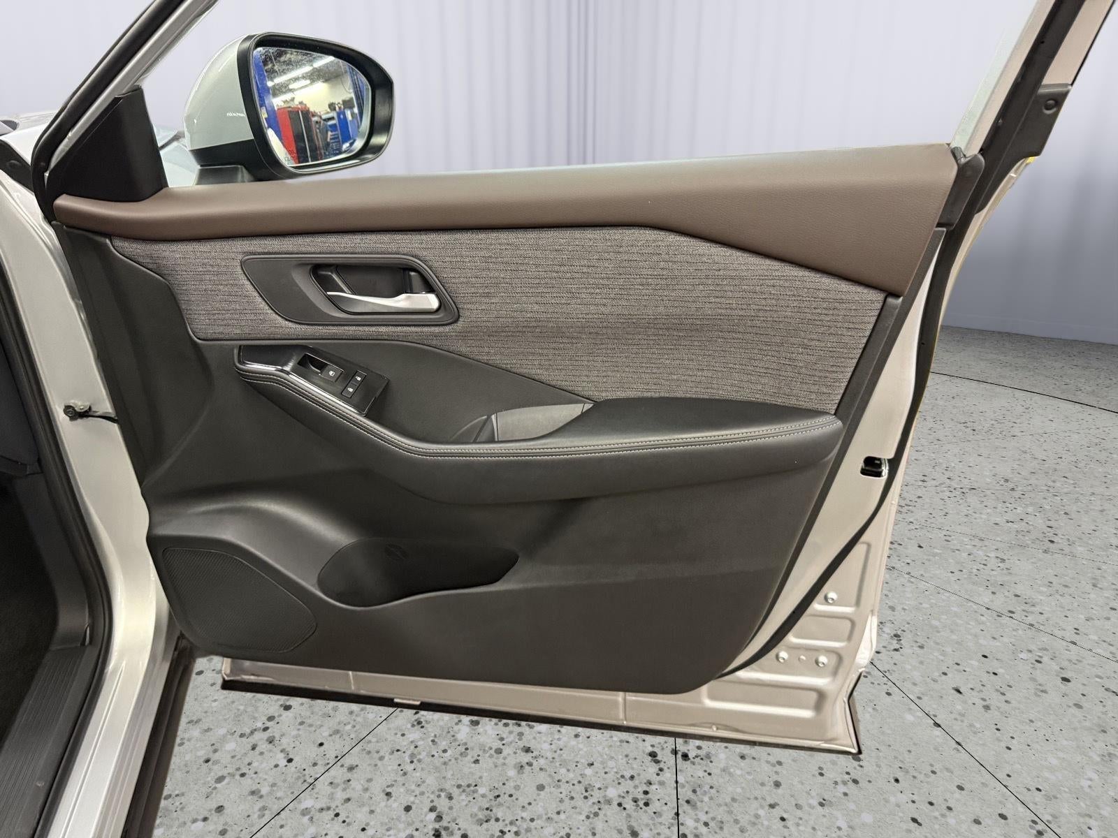 2023 Nissan Rogue SV FWD