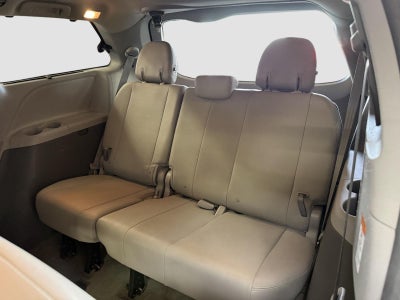 2018 Toyota Sienna XLE 7 Passenger